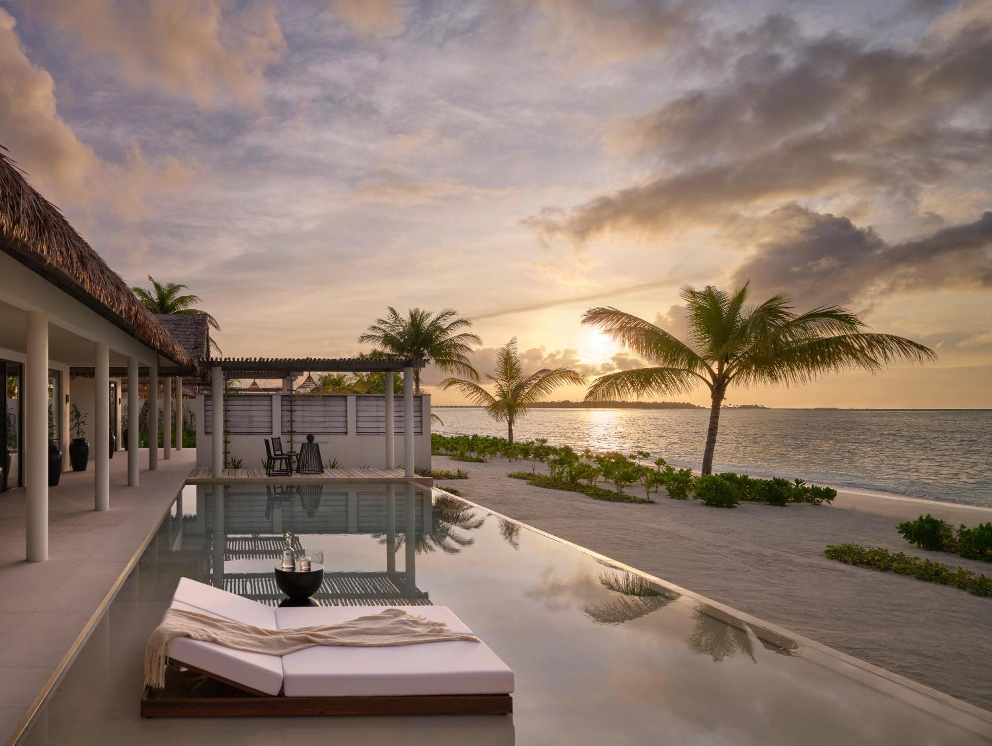 Villa Haven Resort Maldives - 50 Percentage Off Seaplane For 4 Nights And Above Maamigili Island Exterior photo